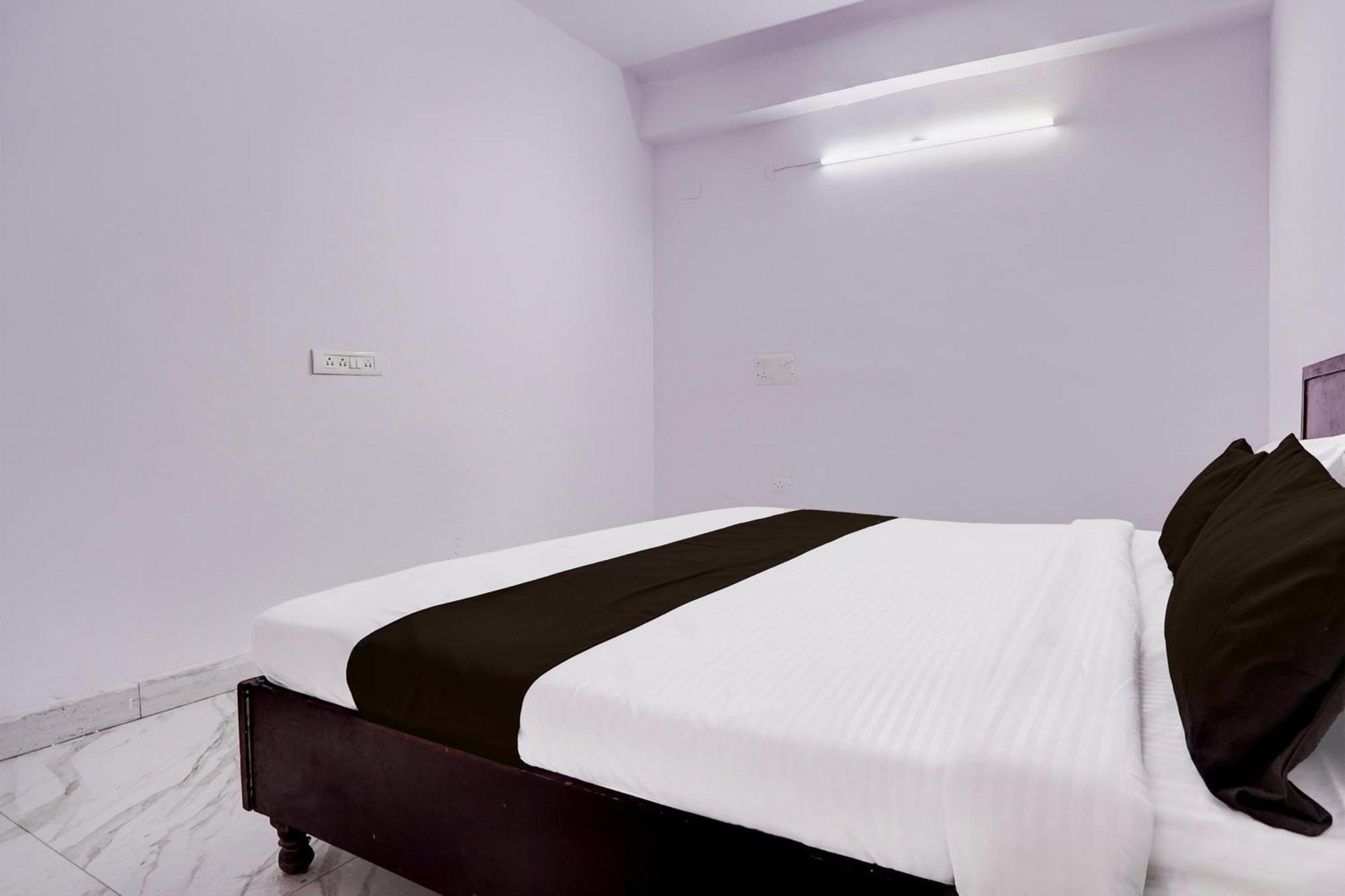 Hotel Super O Wamson Kalkaji Devi